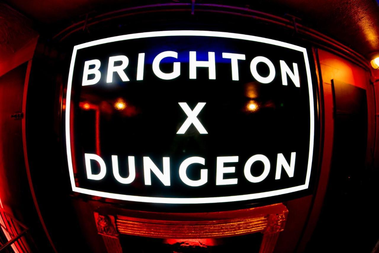 Апартаменты Brighton Erotic Boudoir Экстерьер фото
